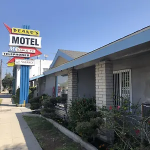 2* Motel Deano's